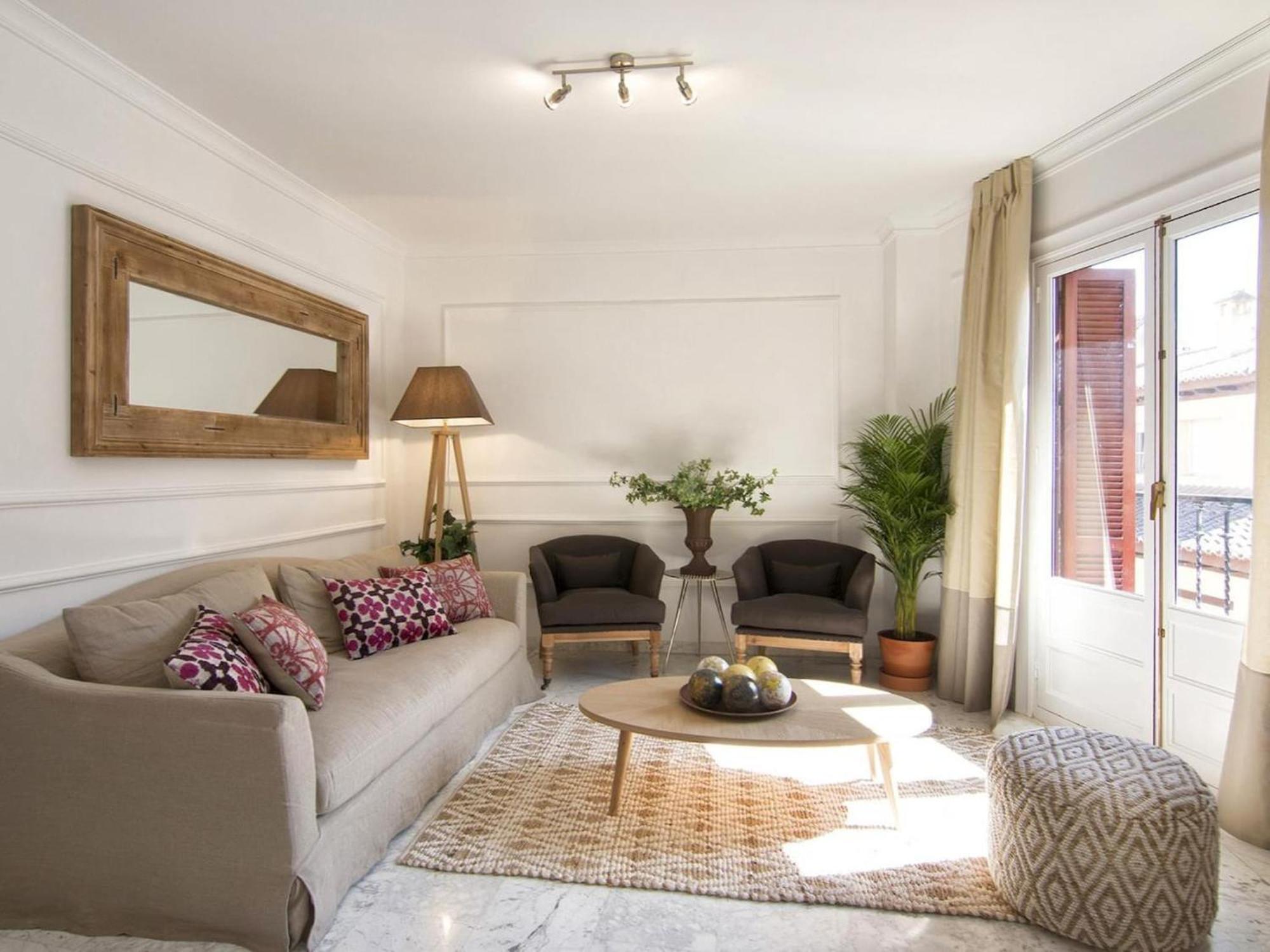 Glow And Elegant Apartment In Granada Center Free Parking Exterior photo